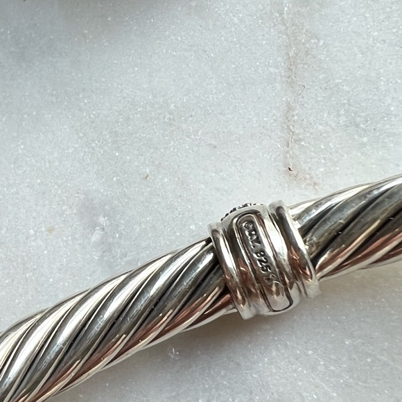 David Yurman Center Station Bracelet with Pavé Diamonds - Picture 8 of 8